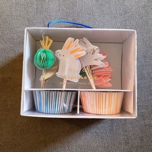New Meri Meri Bunny Easter Cupcake Kit